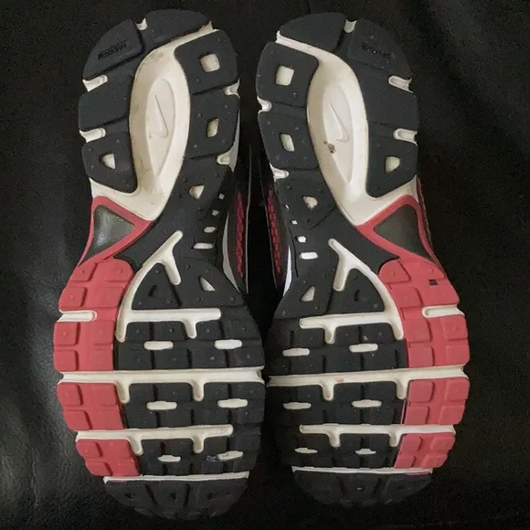 Nike Air Retaliate - Picture 3 of 6